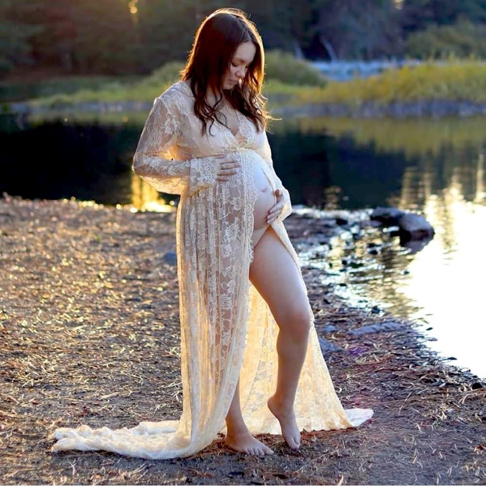 Antique Lace Maternity Photoshoot Dress